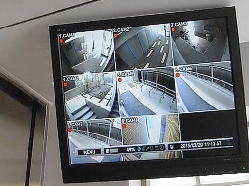 管理人夫婦が住み込み